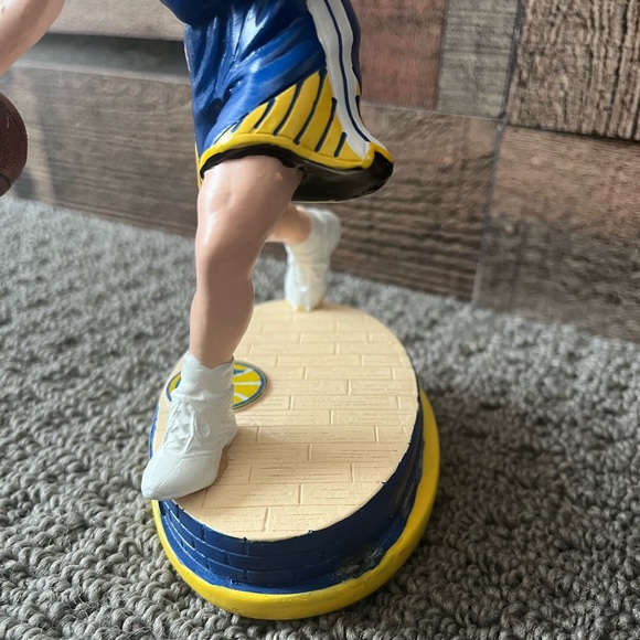 KLAY THOMPSON Golden State Warriors FoCo LEGENDS OF THE COURT 96/2015 BOBBLEHEAD - Picture 9 of 9